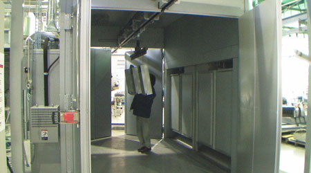 吊挂生产线 通过型(手动式) 炉内内部 吊挂生产线 通过型(手动式) 炉内内部